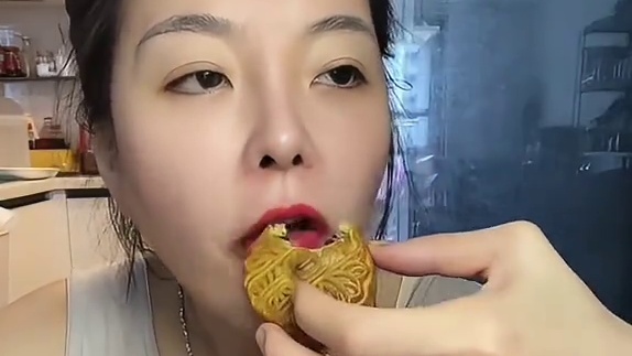 #从来没吃过这么好吃的东西 #这一口好吃我已经说腻了 #妈呀太香了 #哎呀妈呀太香了