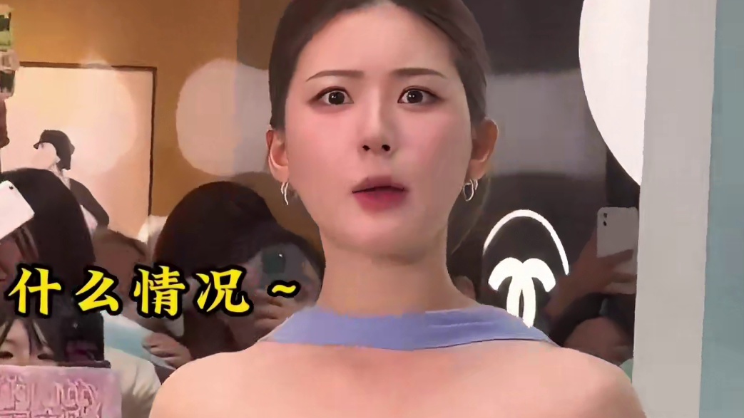 路人偶遇明星名场面，这届粉丝太社牛了！#追星  #路人视角 #看一遍笑一遍 #人类迷惑行为 #识货种