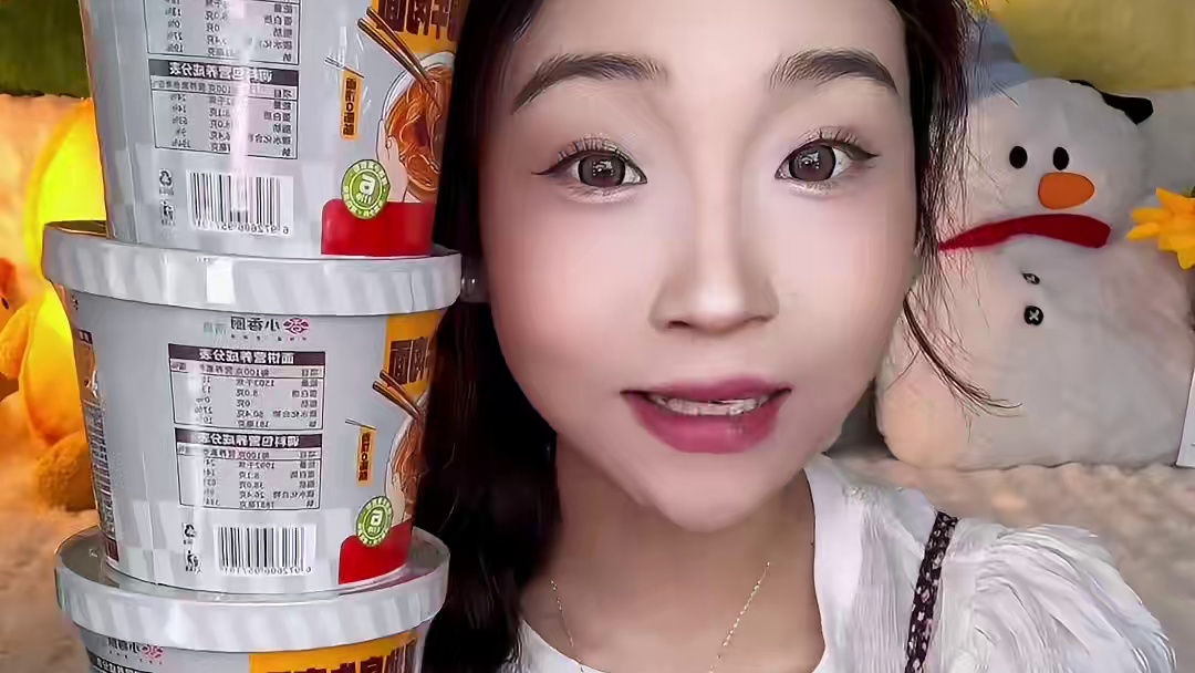 姐妹们快来薅这个荞麦牛肉面的羊毛！冲泡即可！到手5桶哈！好吃不贵！#荞麦面 #灵魂宵夜 #速食美食