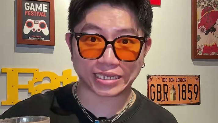 白天喝咖啡晚上喝八加一！这家店老板是把年轻人的生活整明白了！#来浙就对了 #超划算逛吃指南 #好店推