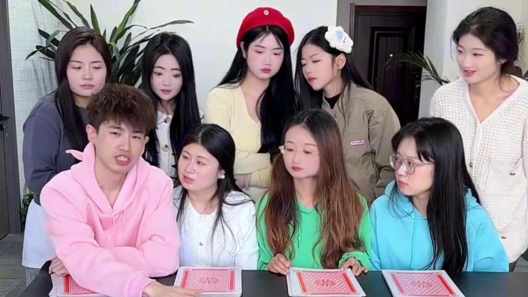 太炸裂了吧 #办公室游戏 #哈哈哈哈哈哈我要笑死了