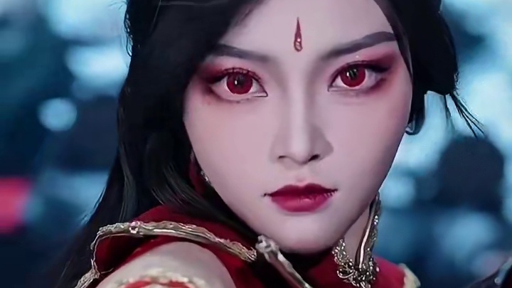 惊蛰老师火出圈，几天涨粉10万，好多率土大主播几年也不过几万 #率土之滨 #率土星推计划 #率土庆典