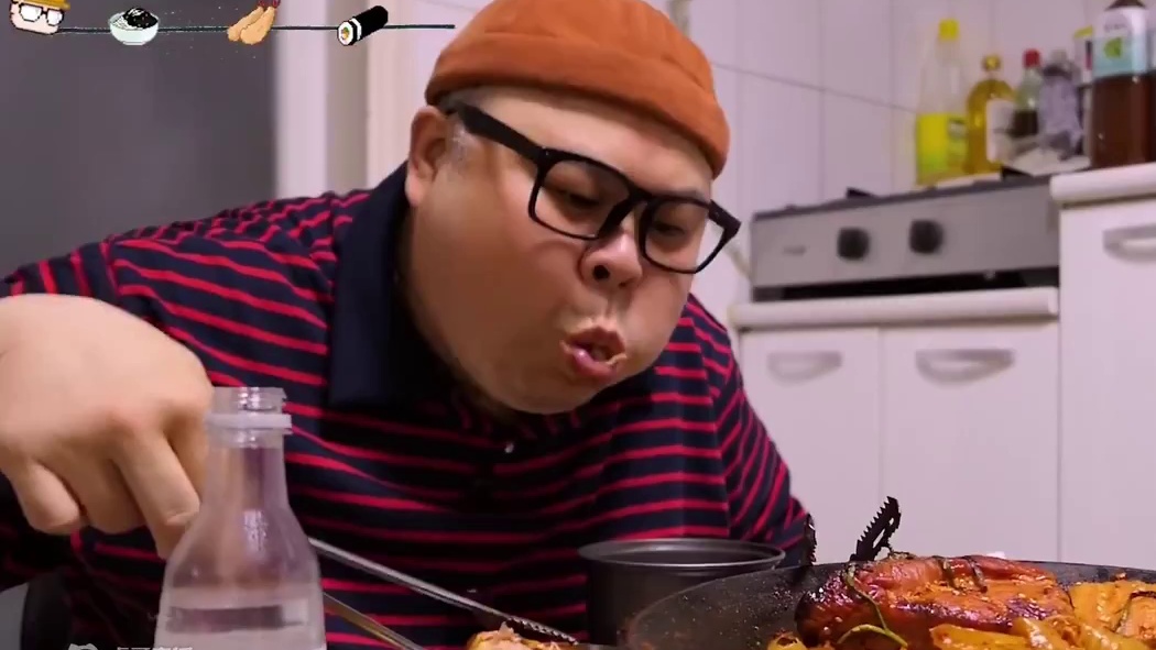 【胖叔Mino】辣白菜炖五花肉&炸大虾