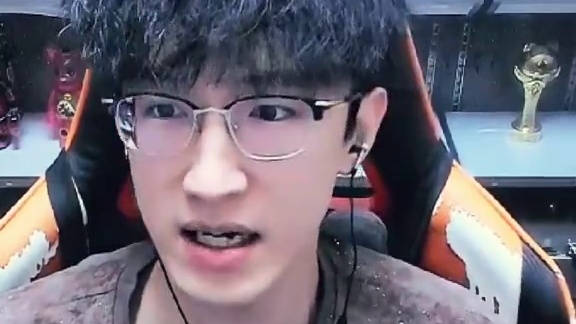 花了二十多万就能第一吗？ 