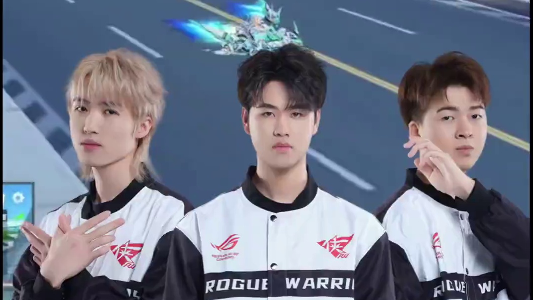 【2024S联赛秋季赛常规赛】第六周第一日第三场组队道具赛
eStar vs RW
第五局：城市网吧