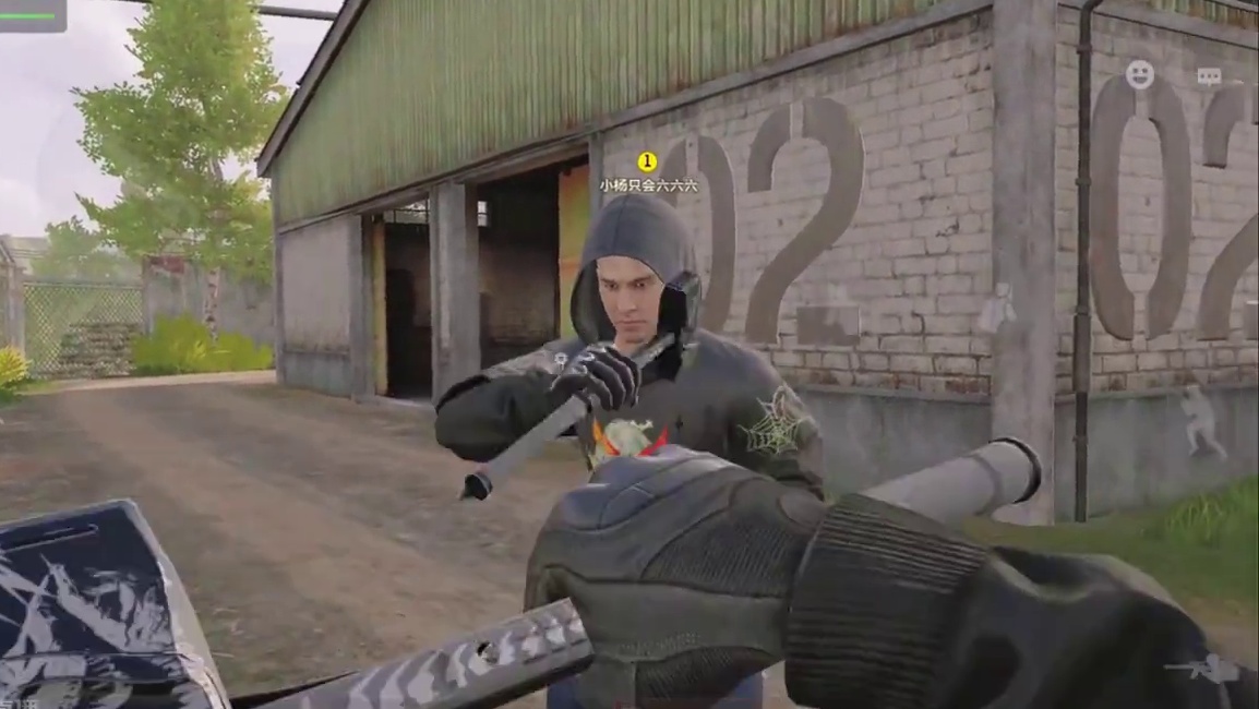 暗区突围：新近战武器锤子展示 #暗区南瓜月活动 #暗区突围  #来暗区猛攻吧