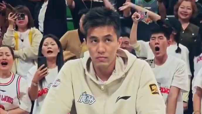 【 】周杰伦老师的《稻香》，歌词里面有一句“回家吧，回到最初的美好。”