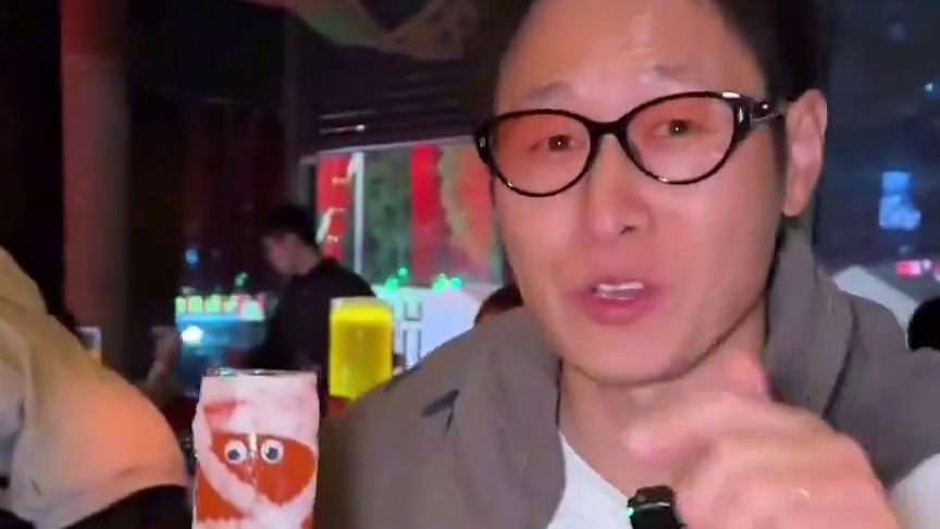 快囤！5折代金券！酒水、炒菜、烧烤全场通用，拱墅新天地新开的民谣酒馆！太嗨了～#新店开业 #民谣酒馆