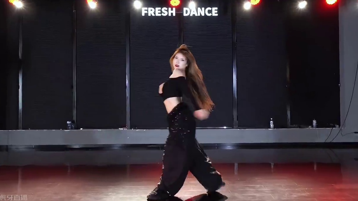 绝对压制 #苏悦编舞 #基础爵士 #rideit #原创编舞 #重庆舞蹈工作室