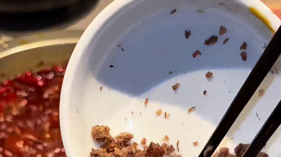 用一顿火锅，沸腾成都人聚会的仪式感 #艾特小伙伴请你吃火锅 #这一口火锅好city啊  #过生日嘛当