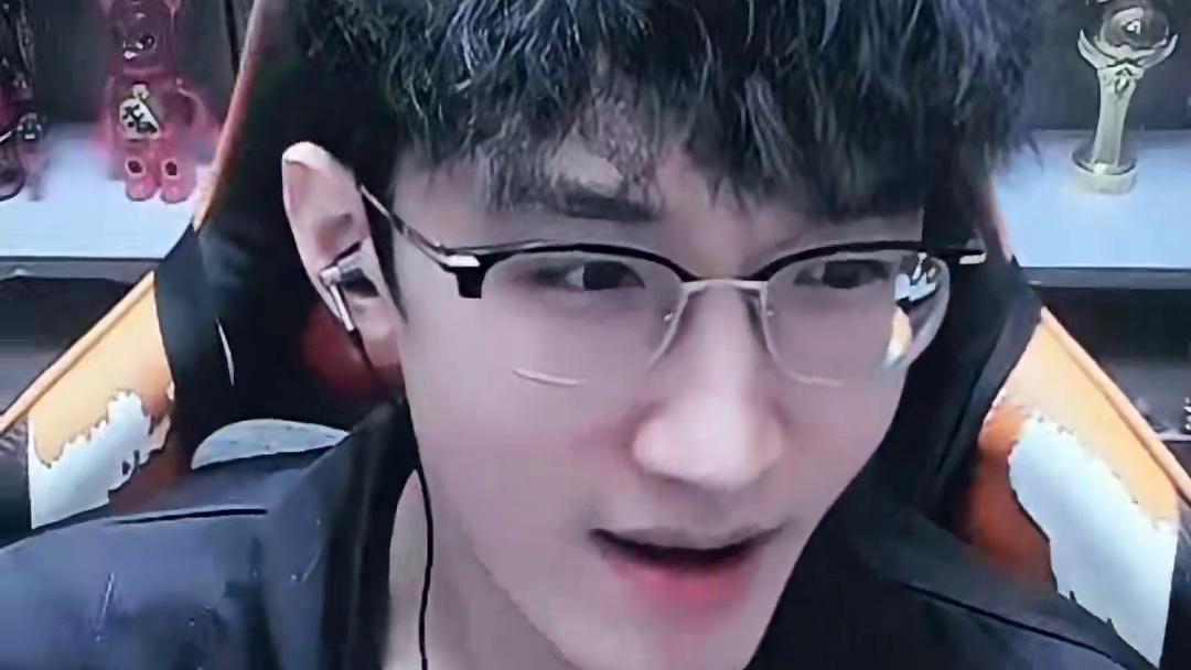 难道长得帅也是种错 #逆水寒手游 #我浮夸真的要强 #逆水寒全民制作人