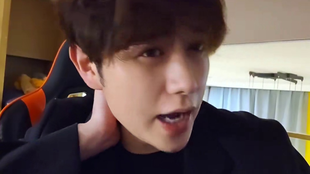 【童锦程】兄弟被分手还担心“前女友”受到伤害？