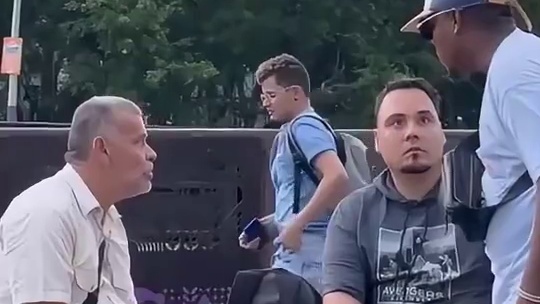 国外街头整蛊恶搞 (1040)