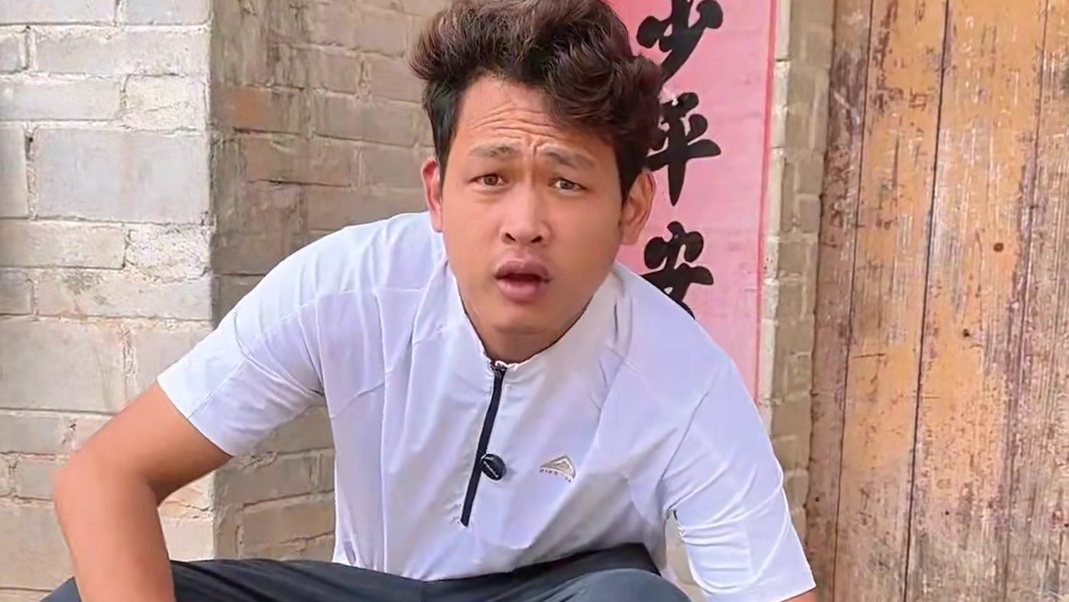 山村厨神小当家 今天的卤香猪头 软糯可口 肥而不腻 #农村生活 #农村美食 #乡村味道 #农村柴火饭