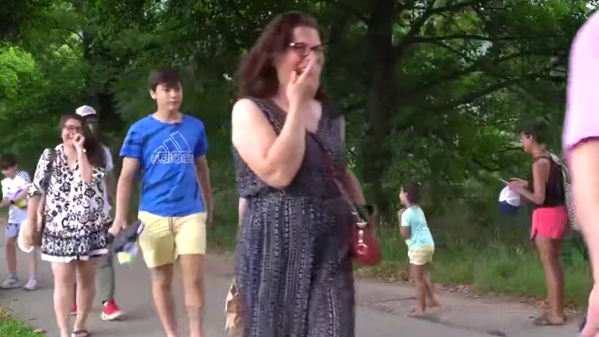 国外街头整蛊恶搞 (384)