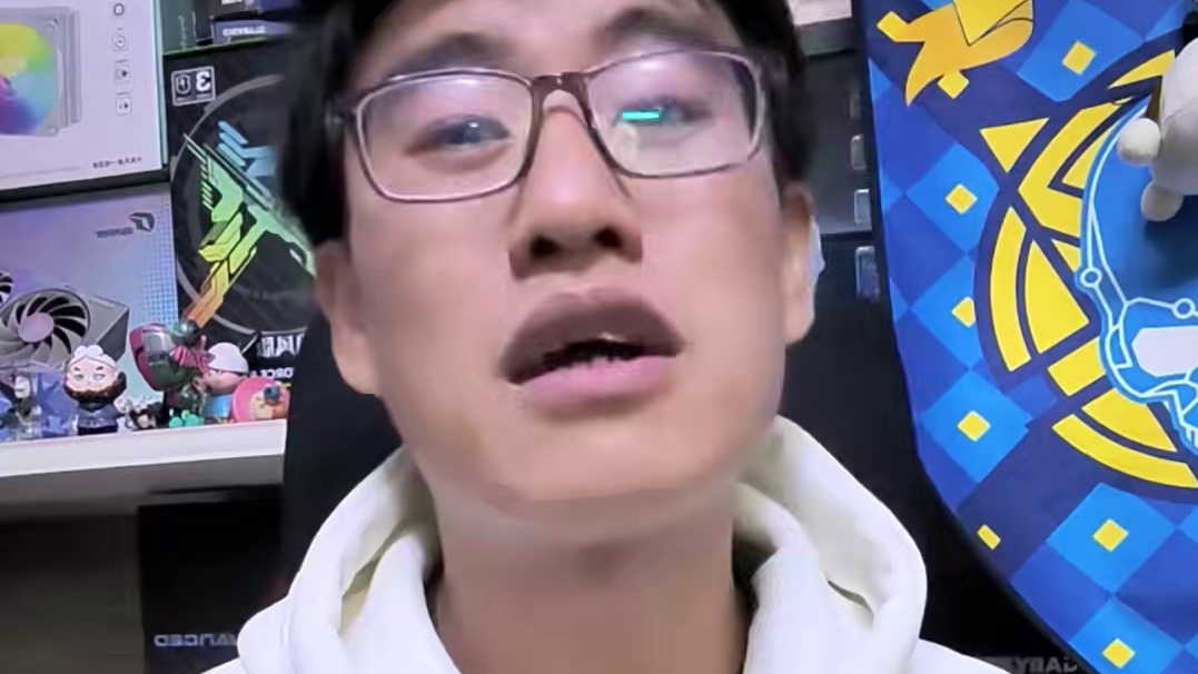 大话西游吃大瓜怀旧服眼光窄 谁被捉走也不会影响到游戏，只要藏宝阁还在一切照旧，大话西游砍的疼，怀旧服