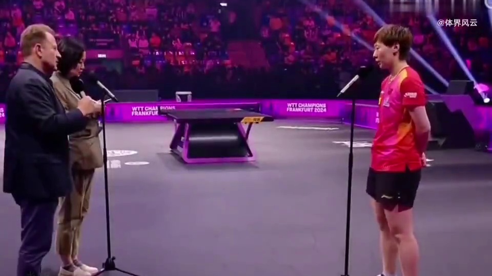 王曼昱4比1陈幸同，晋级冠军赛女单决赛！等待王艺迪和张本美和之间的胜者！这采访问的啥问题，真没水平，