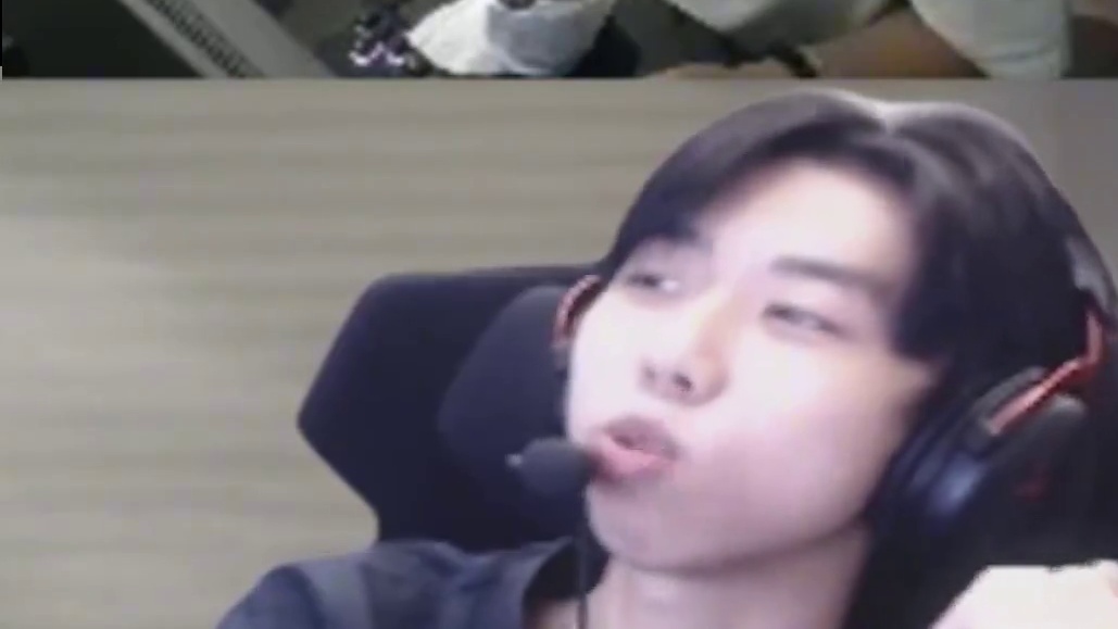 这真的是初啊..... #大主播冬瓜强 #小叮当左梓轩 #公开处刑 #破防