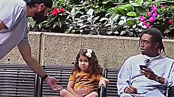 国外街头整蛊恶搞 (793)