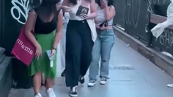 国外街头整蛊恶搞 (698)