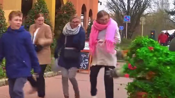 国外街头整蛊恶搞 (846)