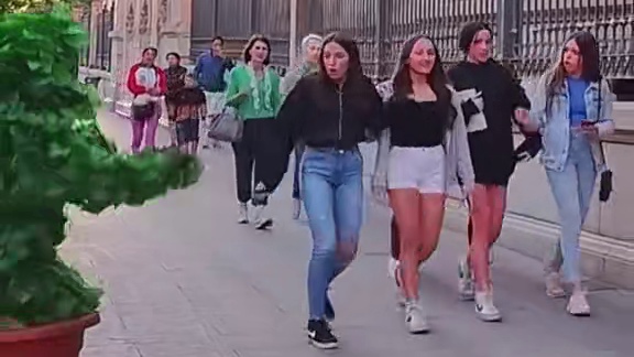 国外街头整蛊恶搞 (824)