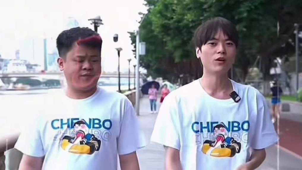 #陈伯全能王 #qq飞车 早期耀虎家谈会透露老猪和陈梓的关系以及陈梓为什么不和大家一起直播的原因#用