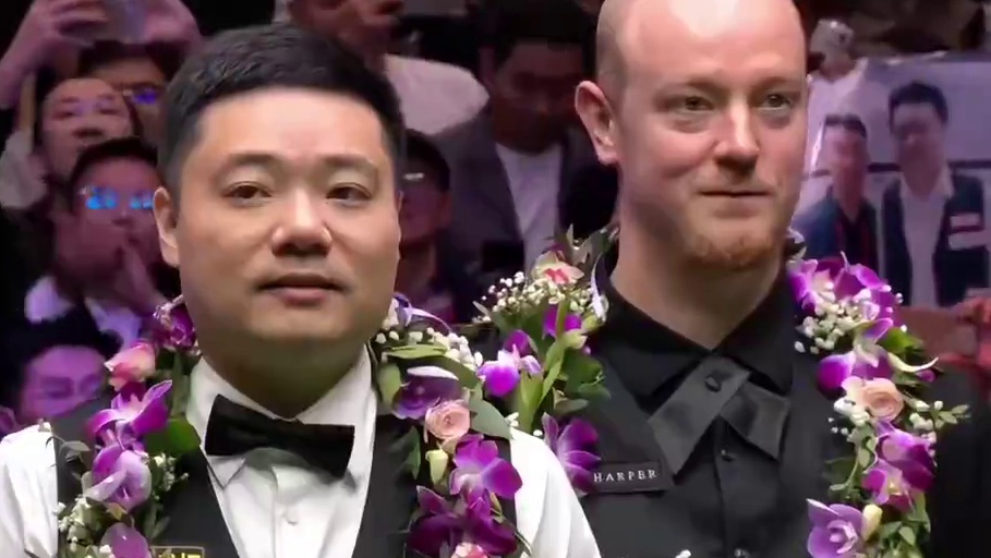 丁俊晖勇夺国锦赛冠军，斯诺克赛场再创辉煌！