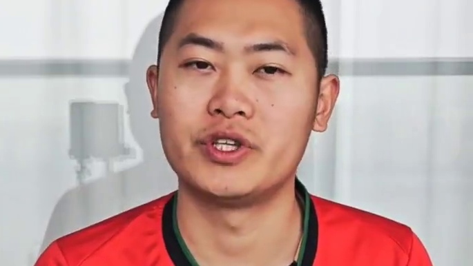 C罗荣获Quinas De Ouro葡萄牙铂金奖，奖后发言~ #C罗 荣获Quinas De Our