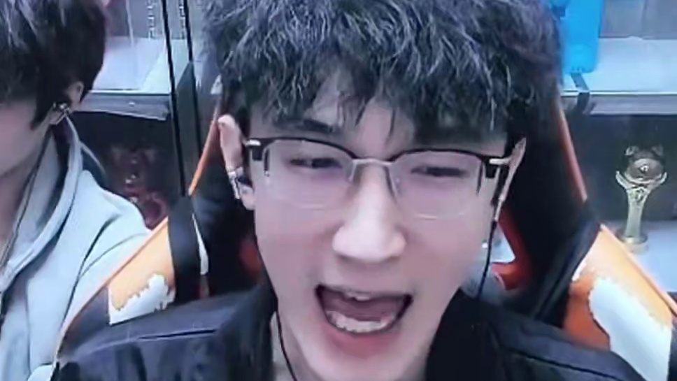 大家会去玩吗？ #我浮夸真的要强 #逆水寒手游 #王者荣耀世界