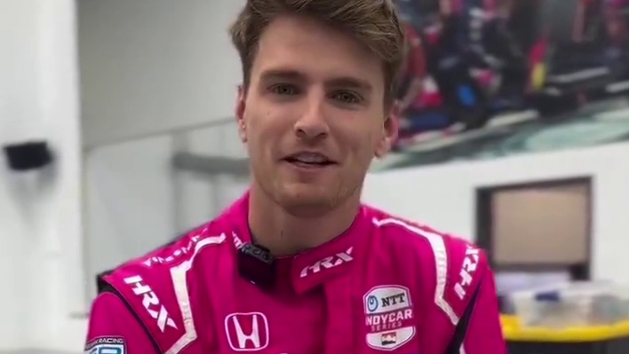 萨金特宣布将测试印地赛车 本赛季刚刚离开F1的洛根·萨金特在社媒po出最新状态：“大家好，我是洛根·