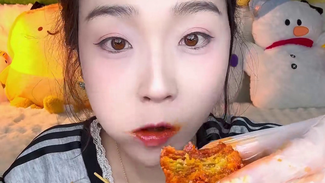 晚上来点炸串吧～#炸串 #深夜炸串 #一口下去超满足