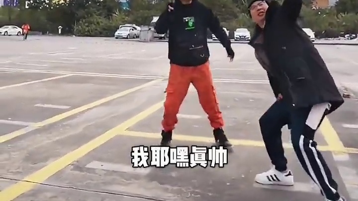 小僵尸来卖菜#看一遍笑一遍 #笑到肚子疼 #搞笑#搞笑视频#搞笑配音