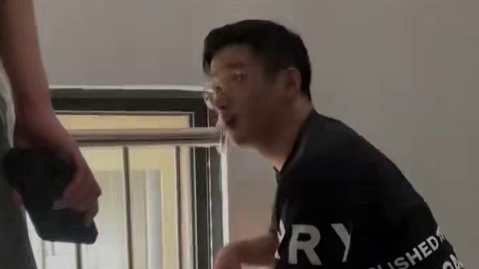 帮柳州00后美女收房，这幸福真羡慕 #柳州楼叔 #柳州透明装修