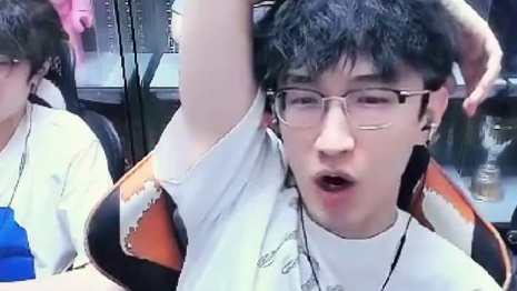 策划这一波，盛世的双冠军没了？ 