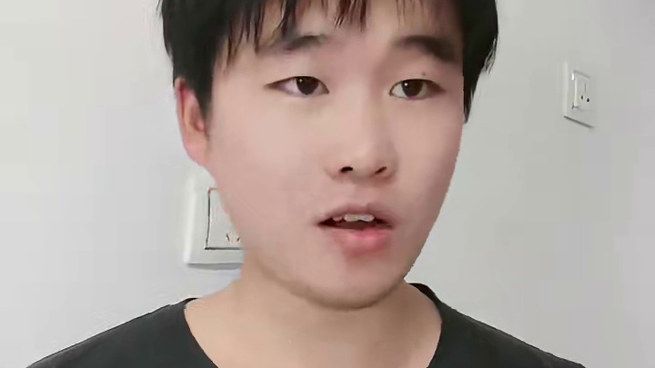 我们大集结一周上了五套皮肤，你们也有这样勤奋的游戏吗？ #宝可梦大集结
 #和仙子伊布穿上亲子装了！