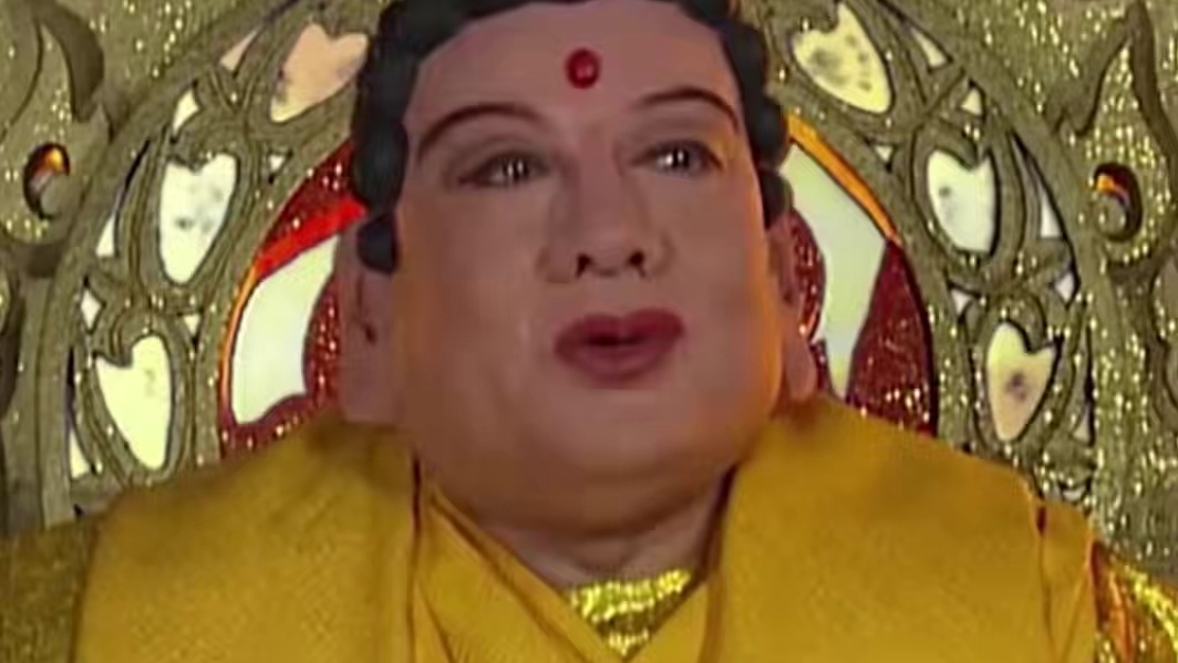 谁家猫就叫猫啊  猫：何人唤我法号？ 