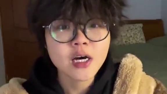 两个小孩过家家，全网追着当裁判#再见爱人 #麦琳 #李行亮 #日常唠嗑