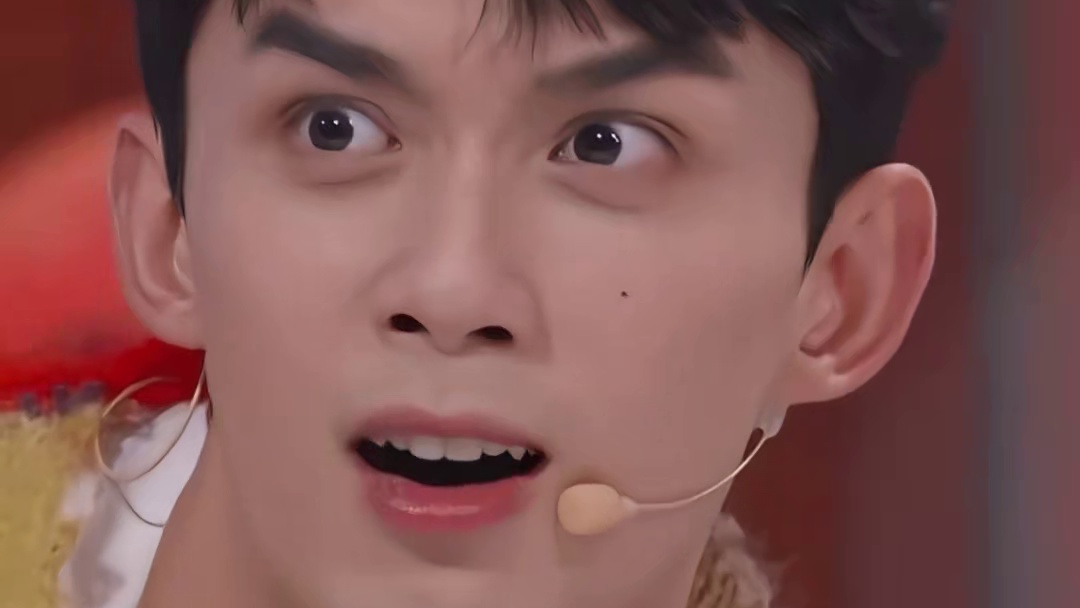 周雨彤怕别人吃她的零食 也太好笑了