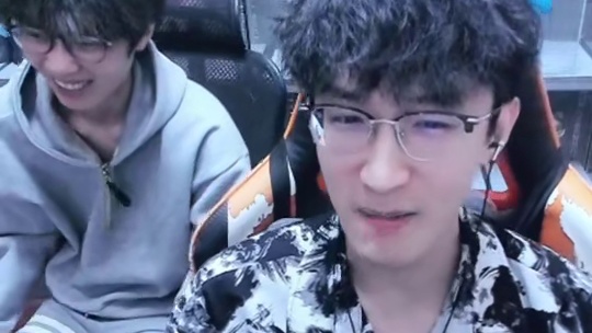 当代年轻人饮食现状？ #我浮夸真的要强 #直播录像