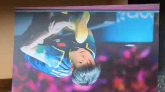 2025新年台历就选莎头组合。#孙颖莎 #王楚钦 #莎头