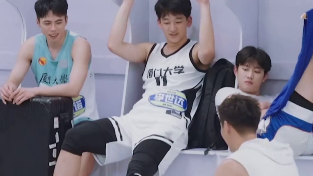 男生爱鞋的程度真的超乎想象