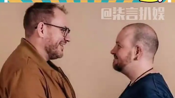 朋友我也不想打扰你，有些事我一个人真的扛不住#离谱 #外国人 #万万没想到