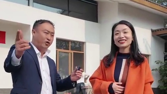 十天五万块改造杨大爷的小院 是什么原因让我们的都市精英选择回农村生活，十天五万爆改。#旧房改造 #乡