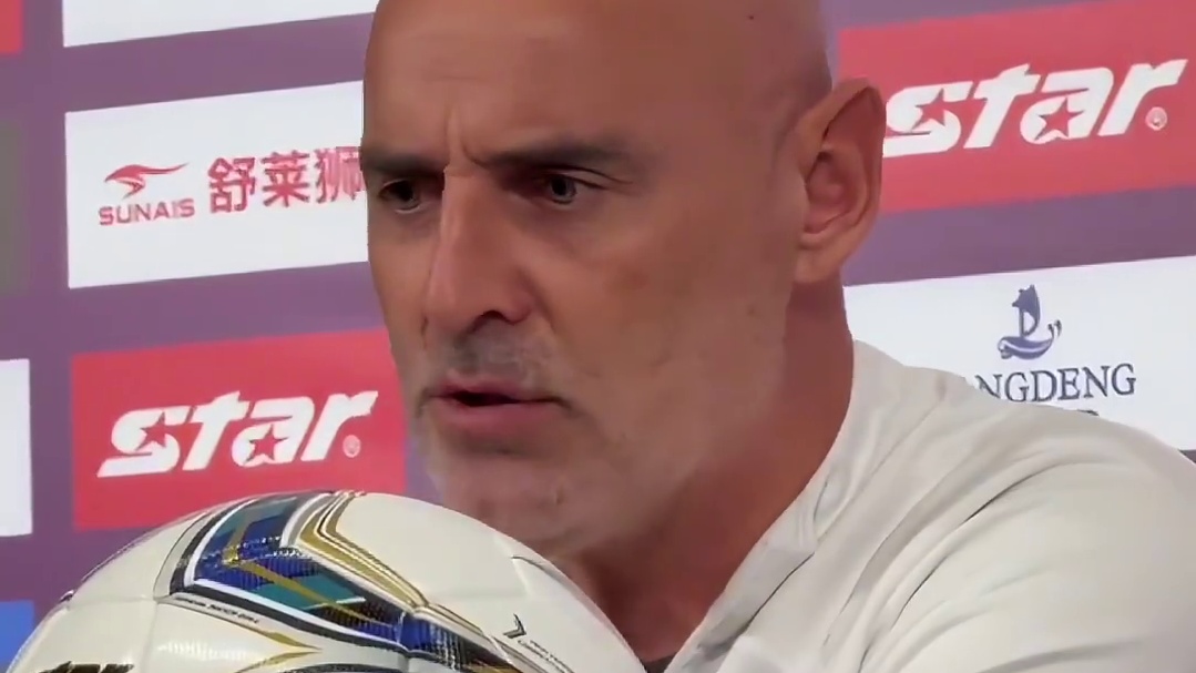 海港主帅：早知道武磊踢不了足协杯决赛 #国足 #武磊 #足协杯决赛