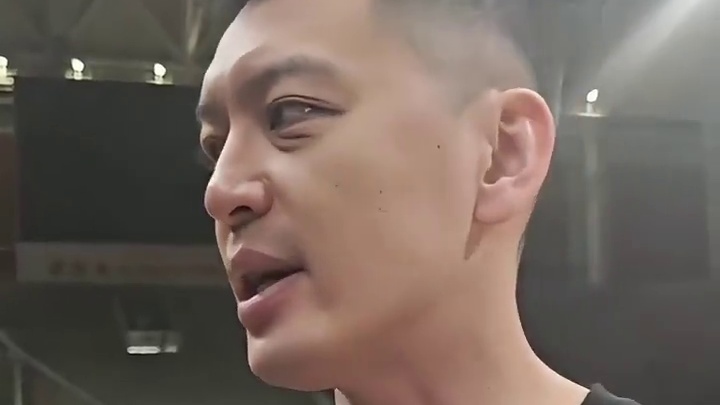 杨鸣多次盛赞辽宁男篮的球迷们