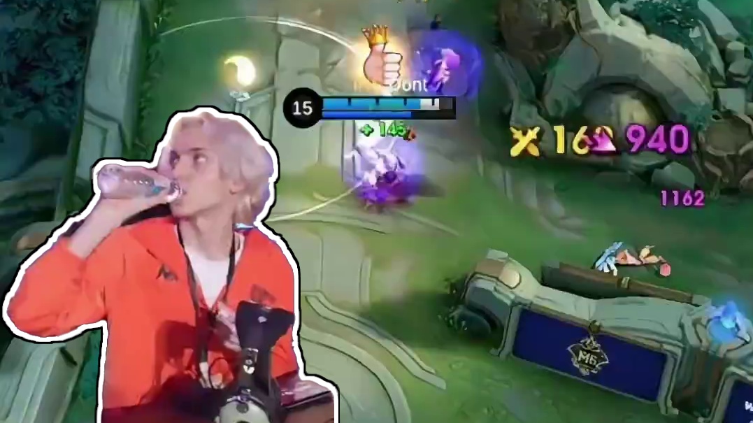 巴西RRQ BR 2:1 东欧中亚INS，但INS总积分位列B组第一进入明日的比赛，接下来他们等待的