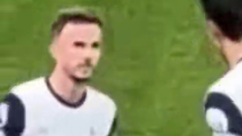 最佳拍档！孙兴慜助攻麦迪逊挑射破门