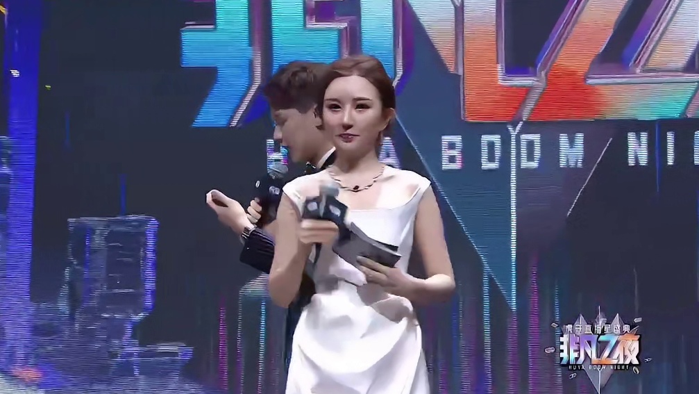 【幼熙】就这样成为星盛典非凡之夜红毯秀第一人？