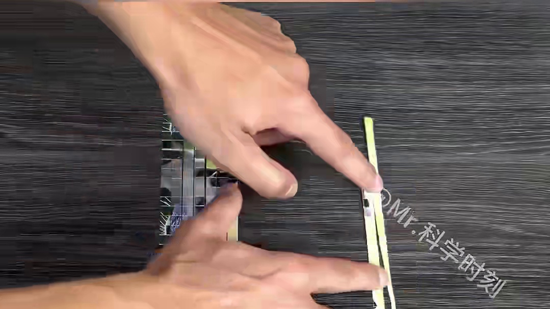 经常给孩子看这套漫画科学，不仅能让孩子爱上科学，还能培养孩子数理化思维#物理启蒙#童书推荐 #好书大